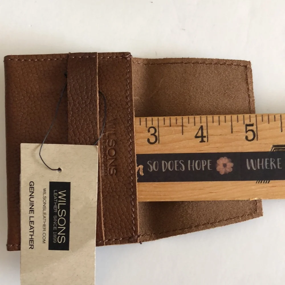Wilson’s Brown Leather Slim Wallet Wilson’s leather soft card slim wallet
